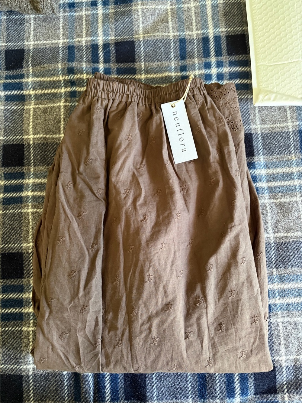 NWT SANTA MONICA in chocolate